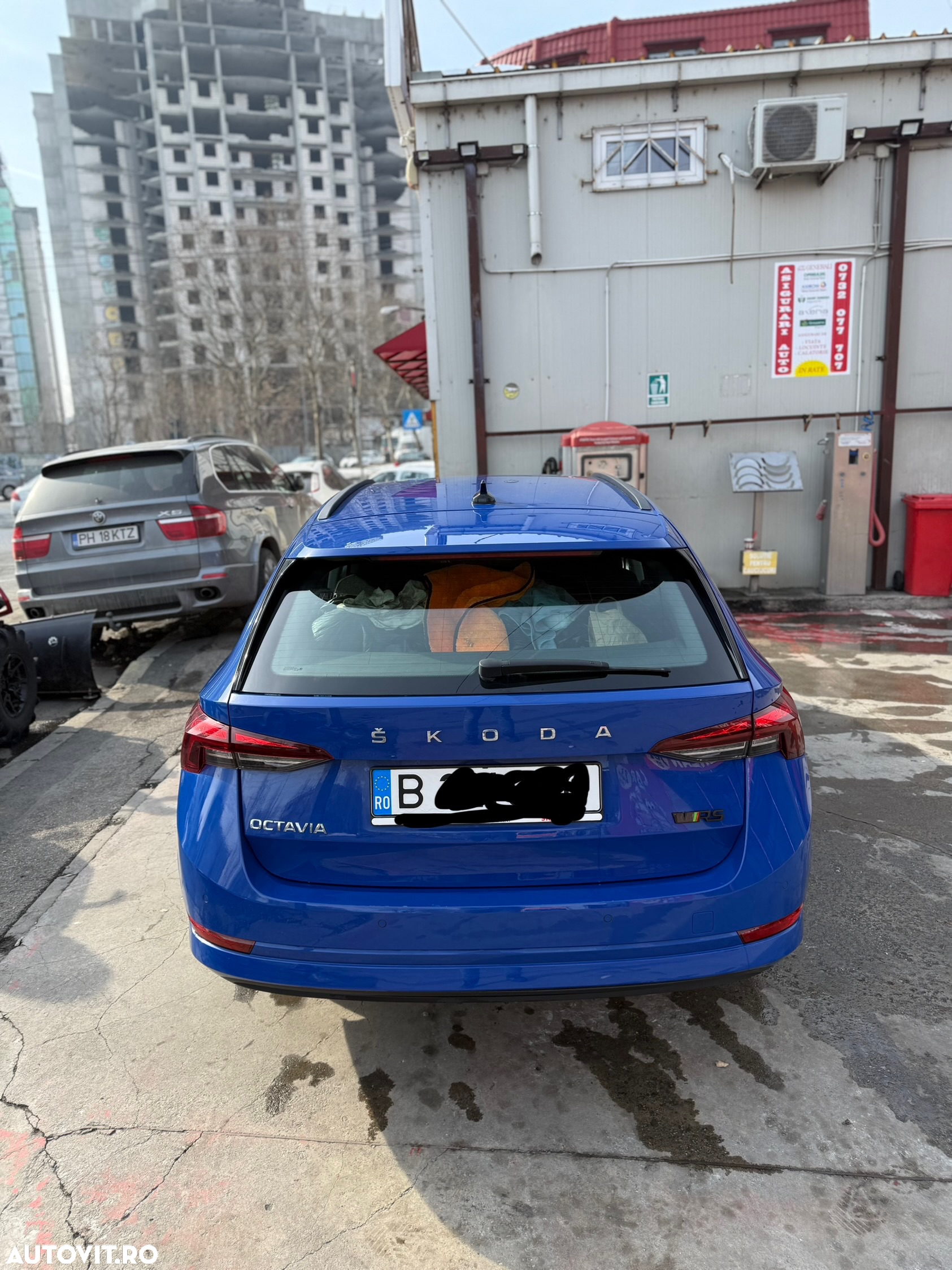Skoda Octavia Combi 2.0 TDI Ambition - 3