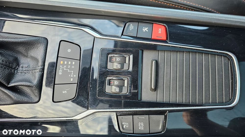 Peugeot 508 RXH BlueHDi 180 EAT6 Stop&Start - 28