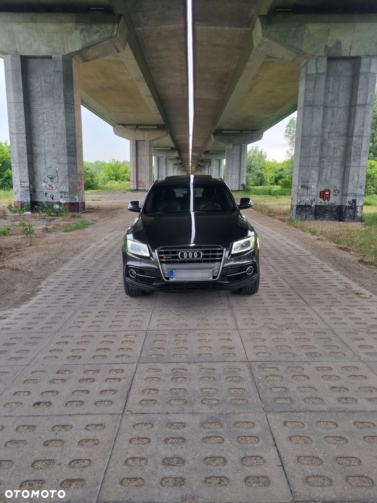 Audi SQ5 - 2