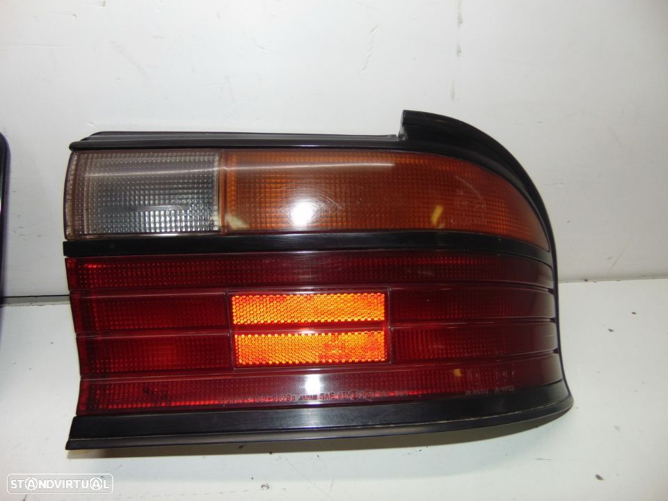 Mitsubishi galant anos 80 farolins trás originais - 4