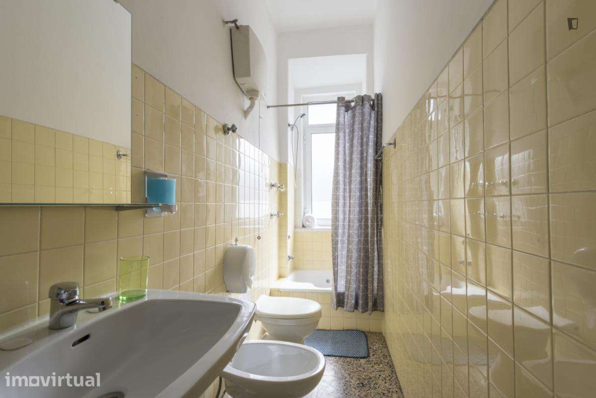 Quarto - localizado em Saldanha Lisbon - Grande imagem: 5/21