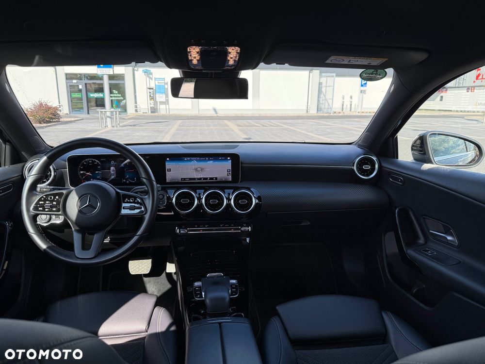 Mercedes-Benz Klasa A 180 d 7G-DCT - 8