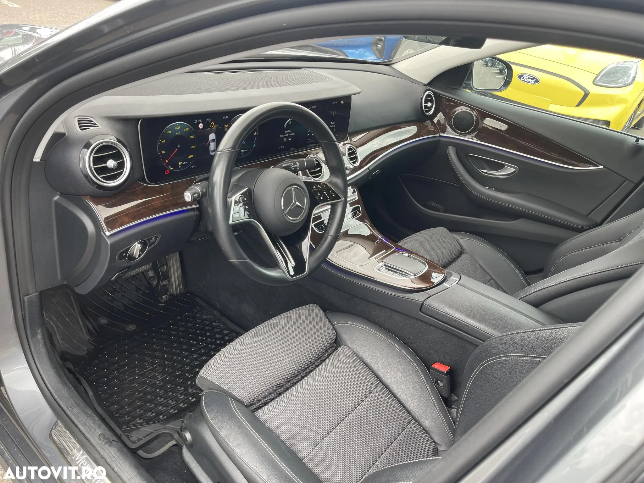 Mercedes-Benz E - 9