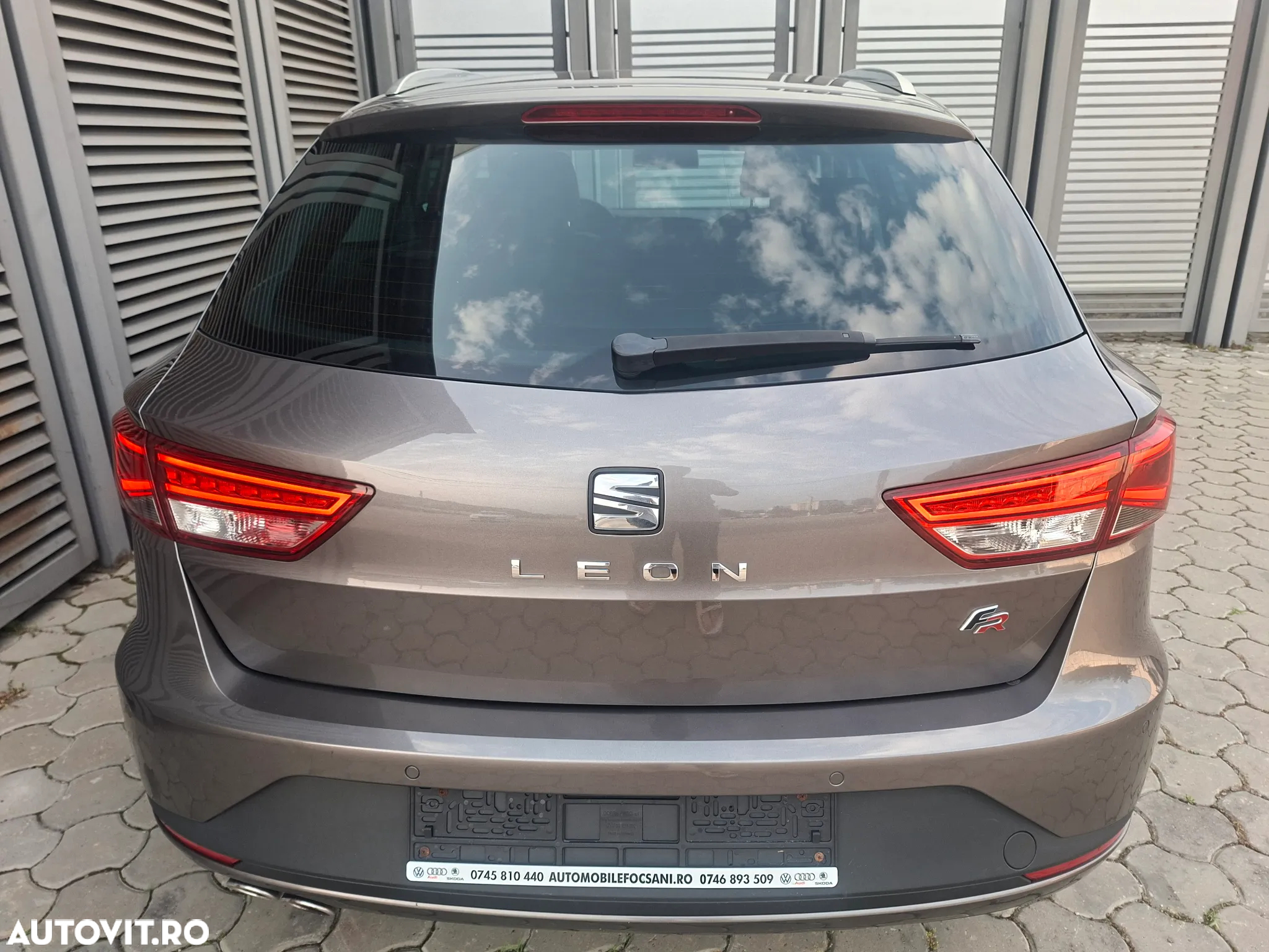 Seat Leon ST 2.0 TDI Start&Stop DSG FR - 18