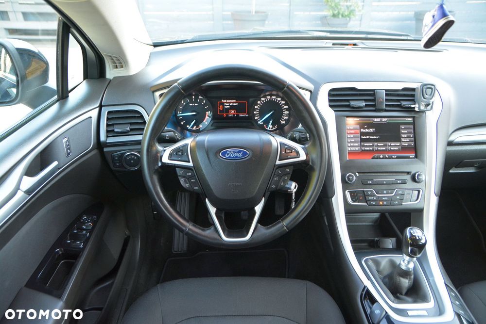 Ford Mondeo - 18