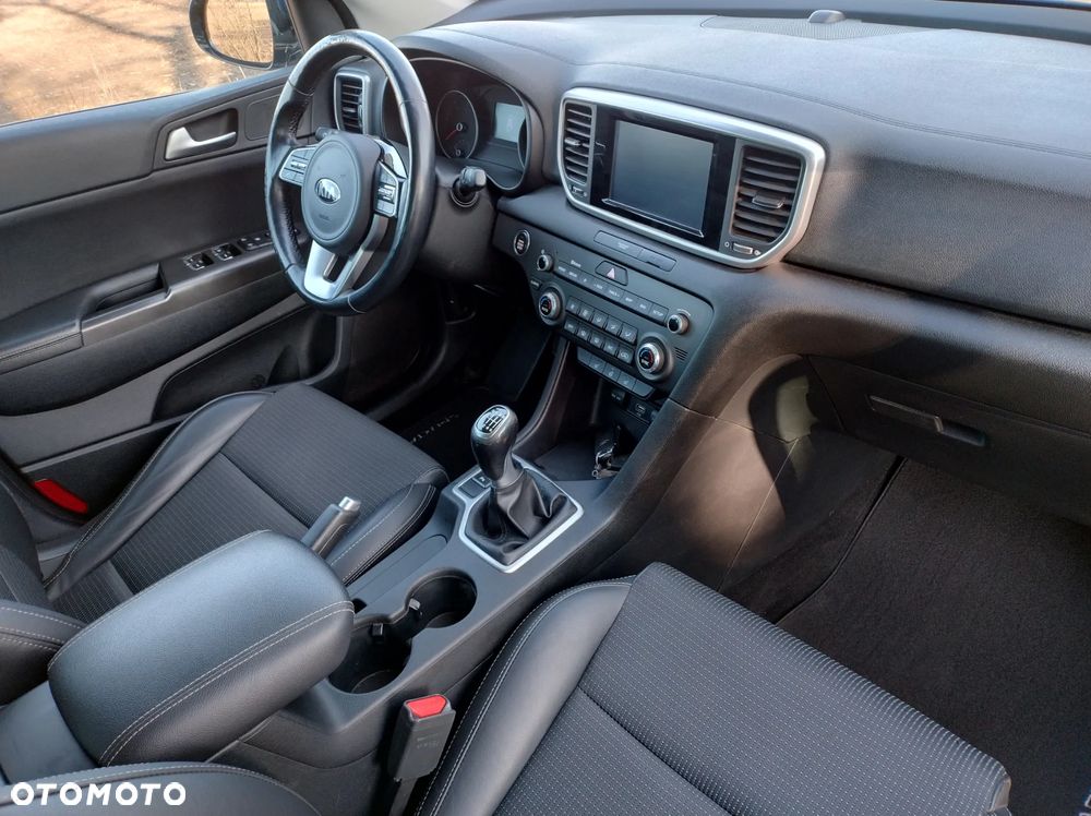 Kia Sportage 1.6 CRDI 2WD SPIRIT - 24
