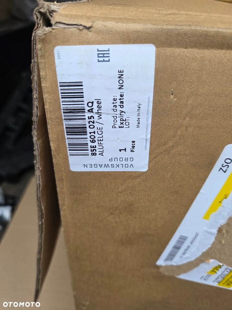 Felga Aluminiowa Audi A6 e-tron RS C9 21 Cali 85E601025AQ E- 9,1/2Jx21H2 ET 63 - 19