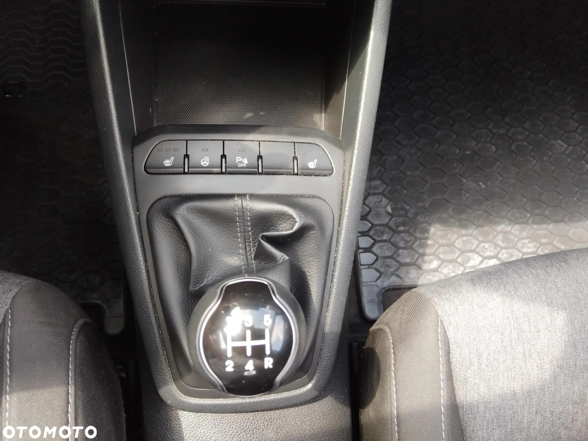 Kia Stonic 1.2 M - 15