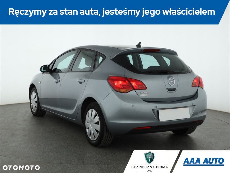 Opel Astra - 5