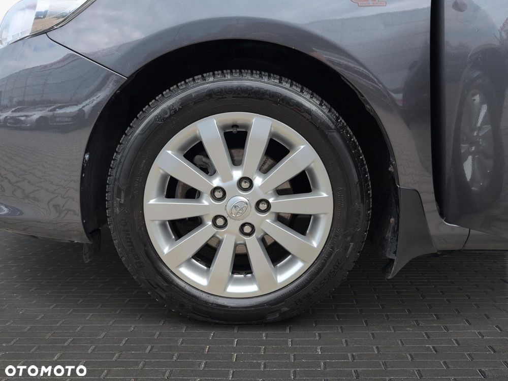 Toyota Corolla 1.6 VVT-i Luna - 19