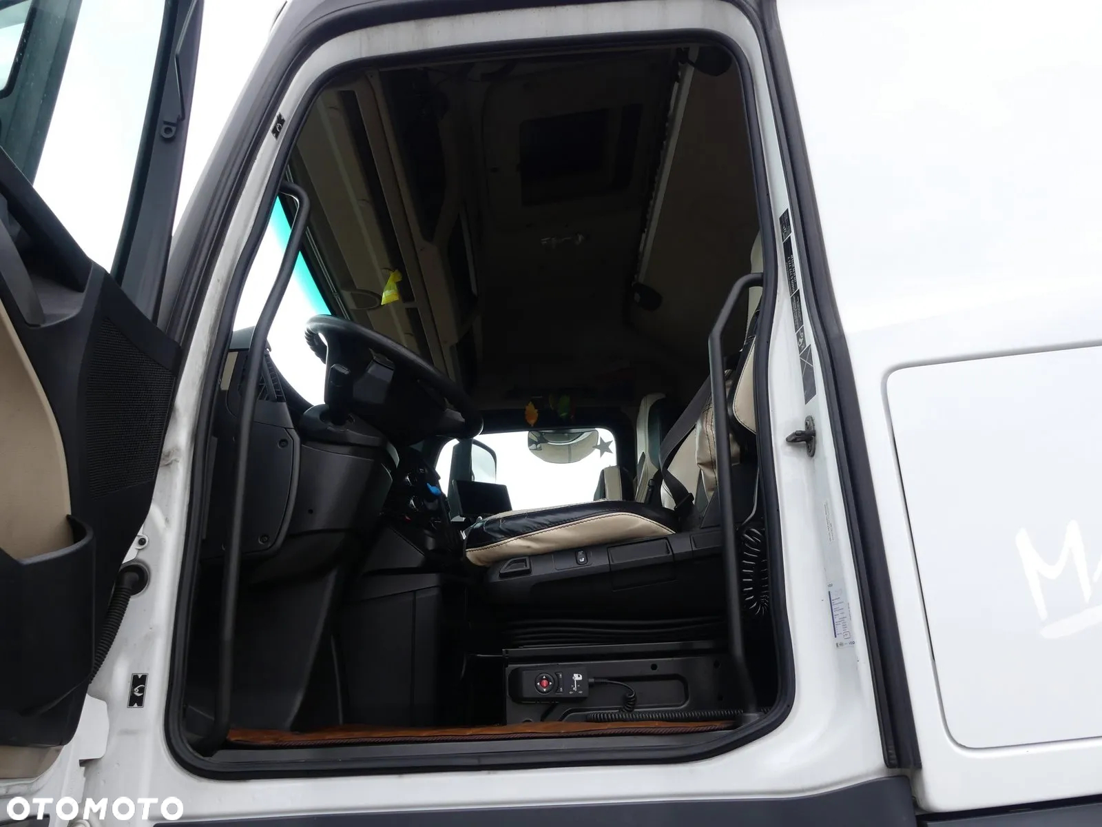 Mercedes-Benz BENZ ACTROS 1845 LS 4X2 - 8