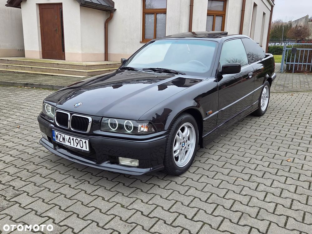 BMW Seria 3 323i - 2