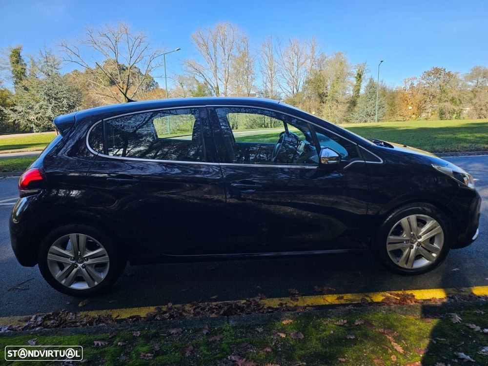 Peugeot 208 1.6 BlueHDi Allure - 26