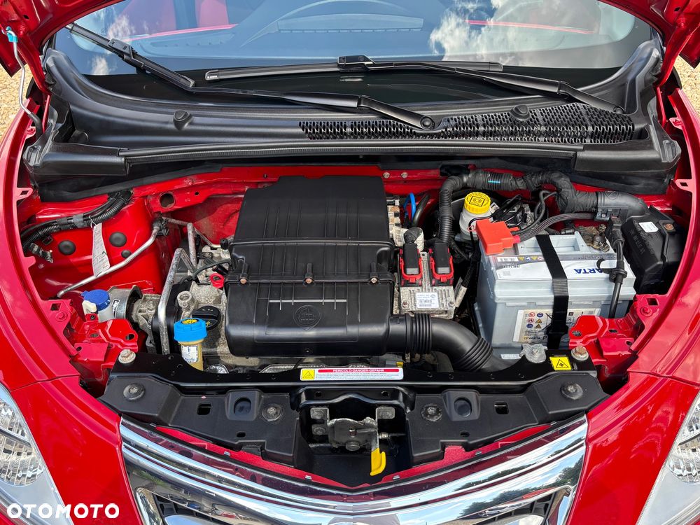 Lancia Ypsilon Y 1.2 8v Black & Red Edition - 11