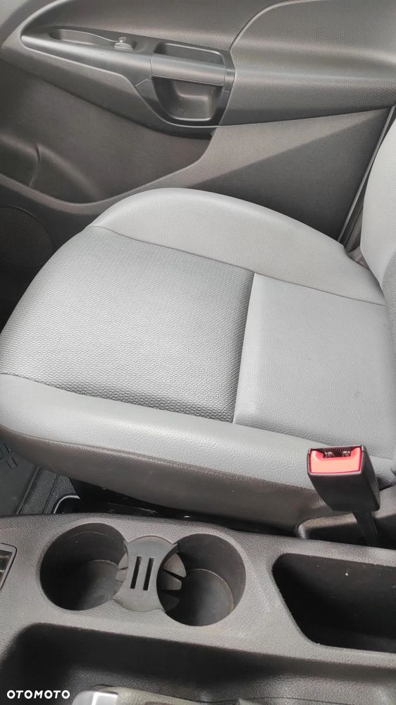 Ford Transit connect - 24