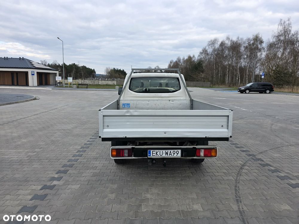 Volkswagen Transporter - 5