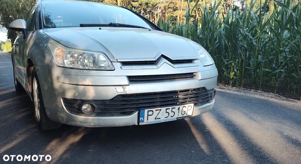 Citroën C4 1.6 HDi FAP EGS6 Confort - 2