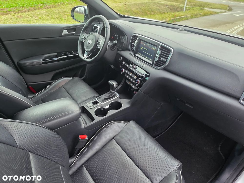 Kia Sportage 2,0 CRDI AWD GT Line - 7