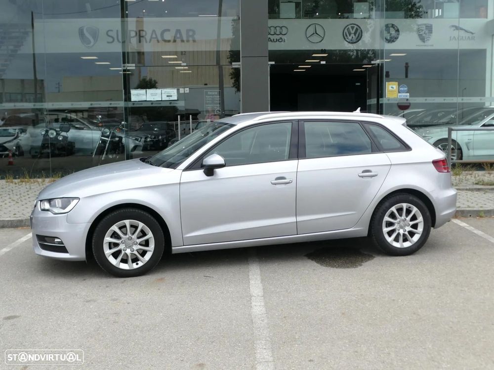 Audi A3 Sportback 2.0 TDI Advance - 36