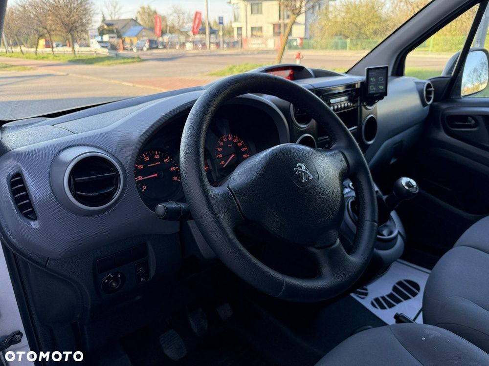 Peugeot Partner - 8