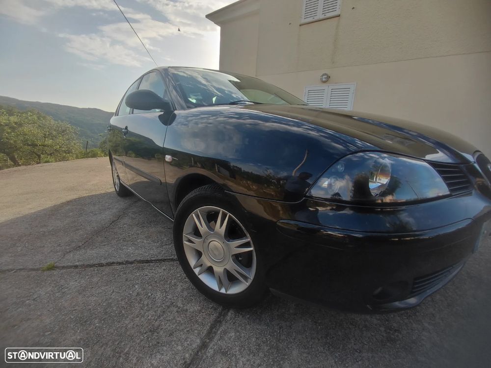 SEAT Cordoba 1.4 TDI Passion - 4