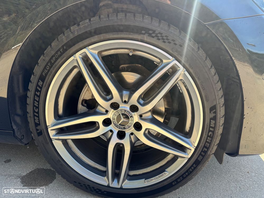 Mercedes-Benz E 220 d T 9G-TRONIC - 6