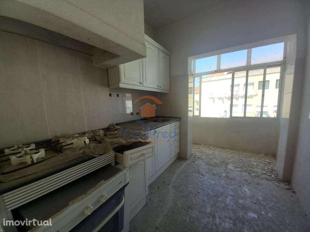 Apartamento T1 - Baixa da Banheira - Grande imagem: 3/15