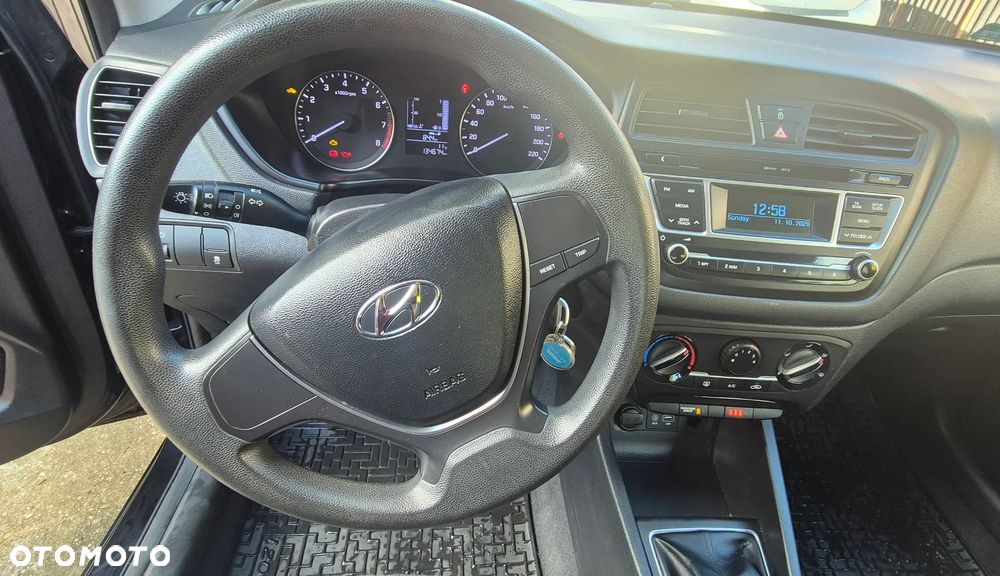 Hyundai i20 1.2 Classic Plus - 10