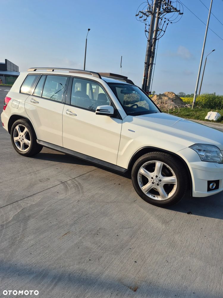 Mercedes-Benz GLK 220 CDI DPF 4Matic BlueEFFICIENCY 7G-TRONIC SPORT EDITION - 25