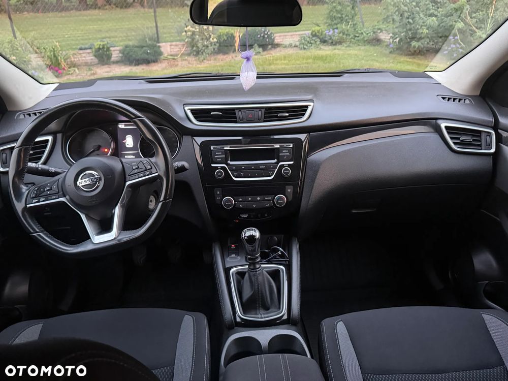 Nissan Qashqai 1.2 DIG-T Acenta EU6 - 12
