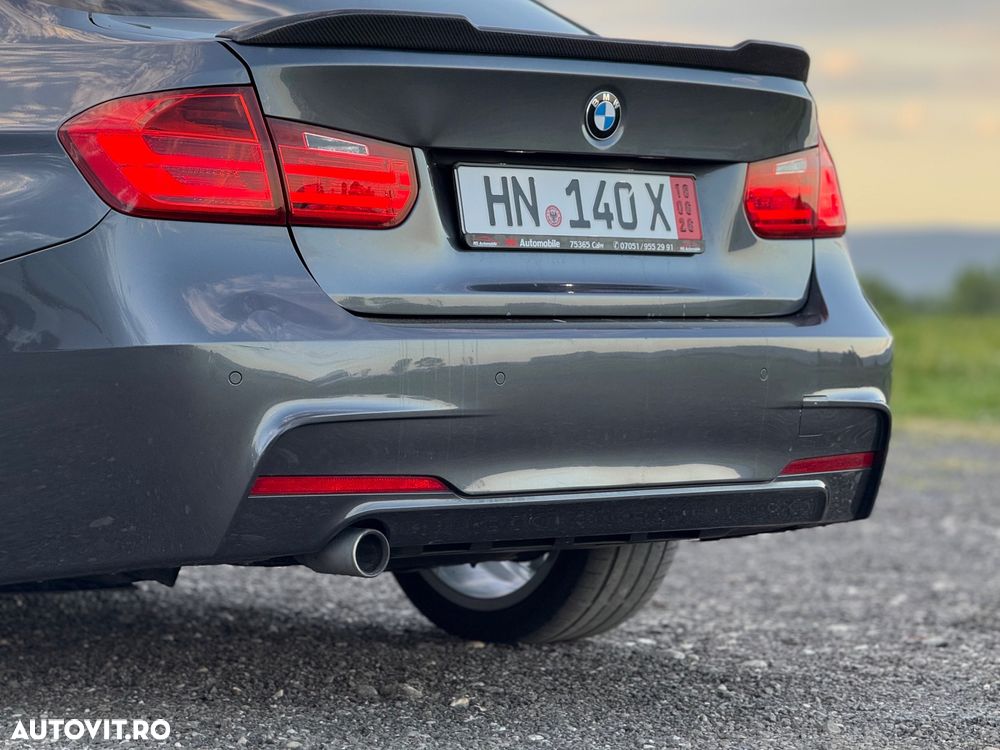 BMW Seria 3 320d Aut. - 28