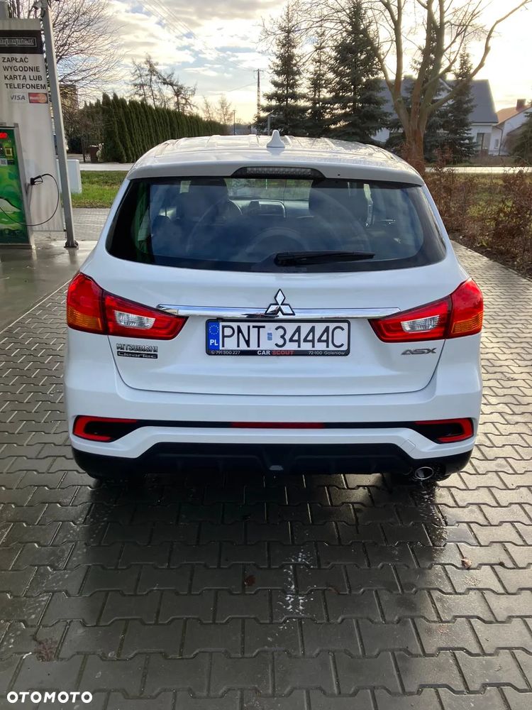 Mitsubishi ASX - 4