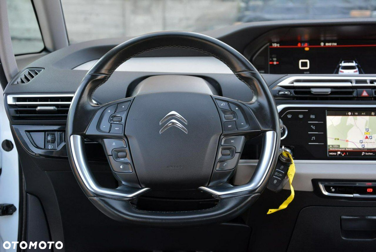 Citroën C4 SpaceTourer BlueHDi 130 Stop&Start SHINE - 28