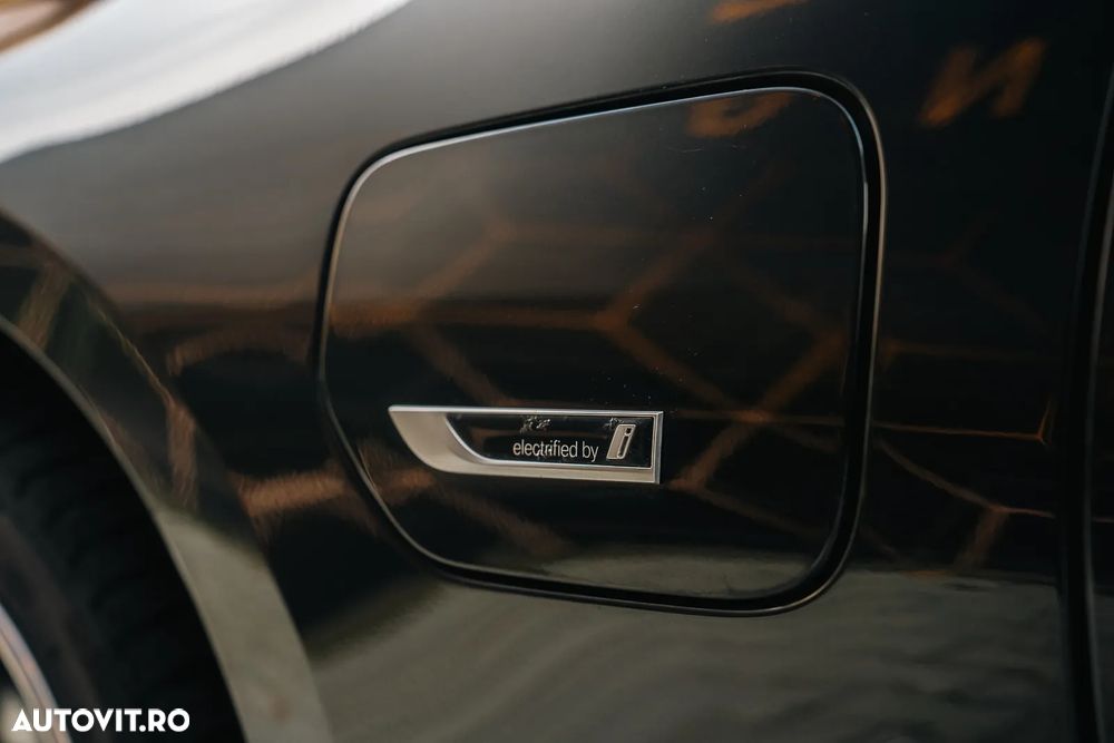 BMW Seria 3 330e xDrive AT PHEV - 18