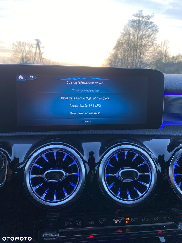 Mercedes-Benz Klasa A 220 4Matic 7G-DCT - 14