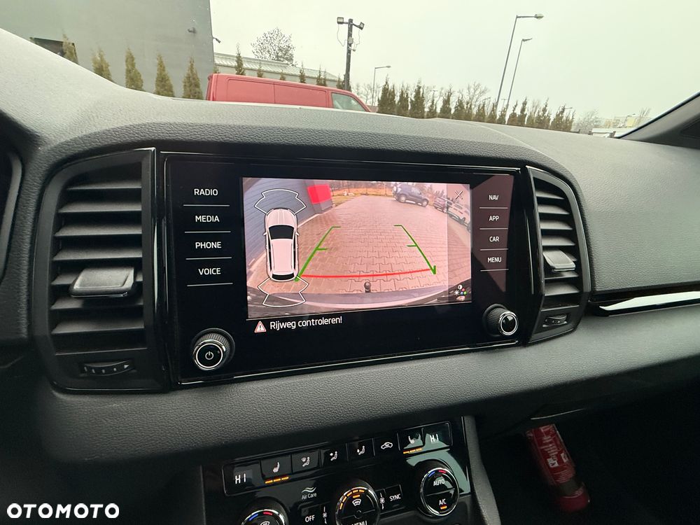 Skoda Karoq 1.5 TSI DSG Sportline - 28