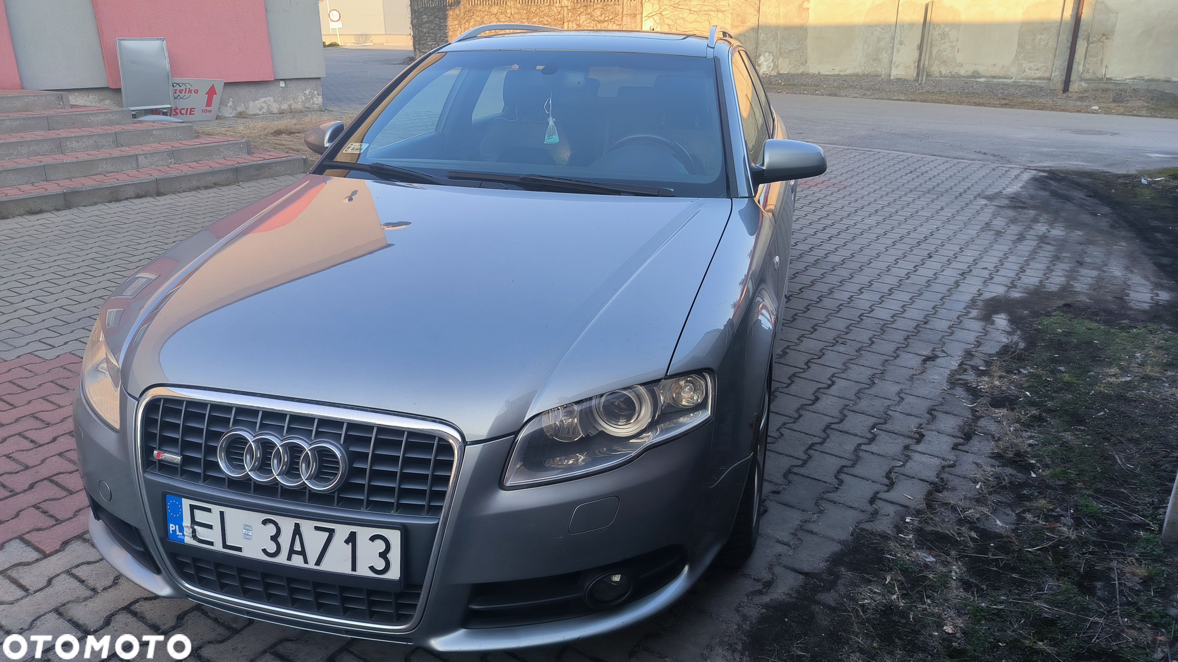 Audi A4 Avant 2.0T FSI Quattro Tip - 1
