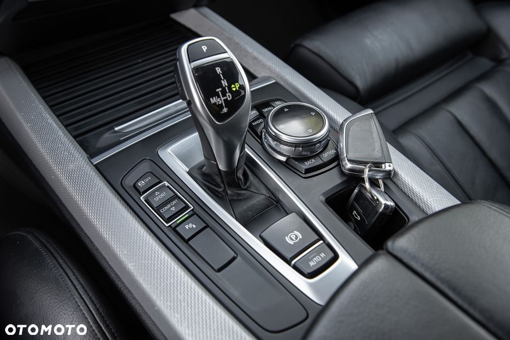 BMW X5 sDrive25d Sport-Aut - 28
