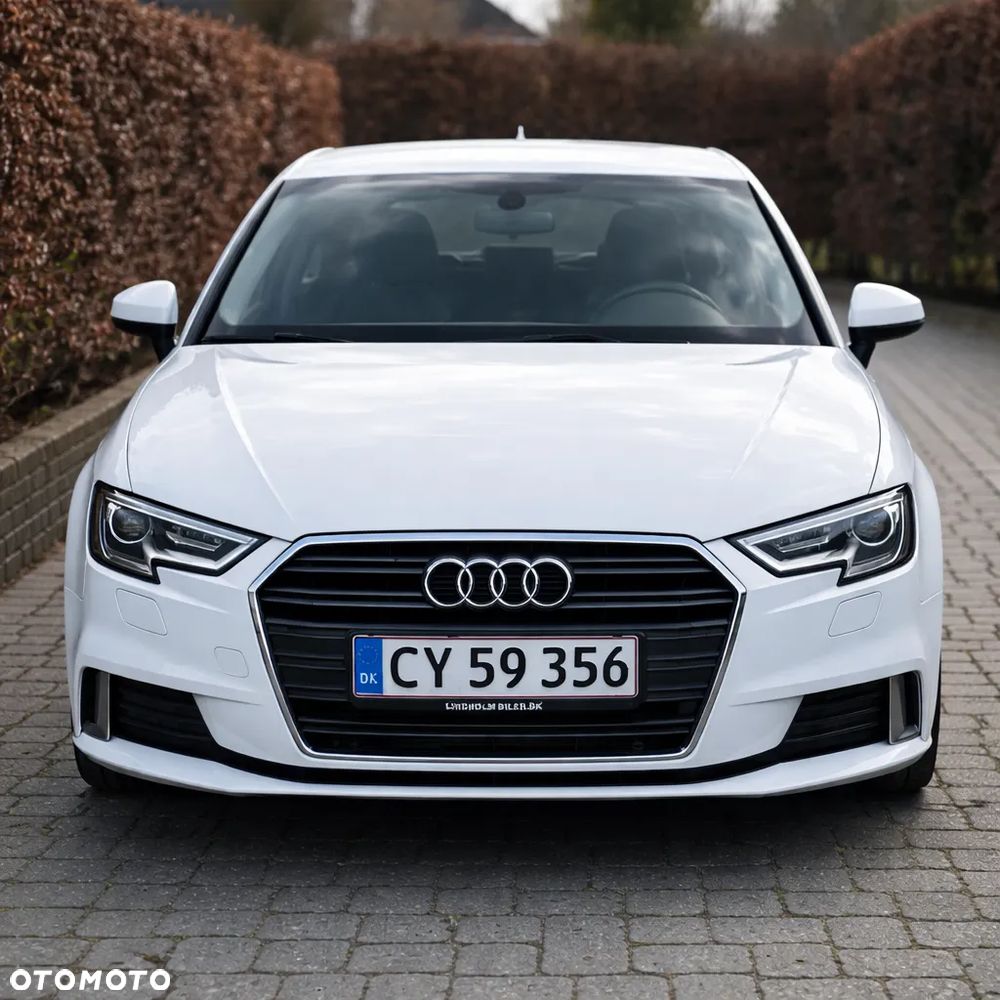 Audi A3 Sportback 2.0 TDI S tronic design - 3