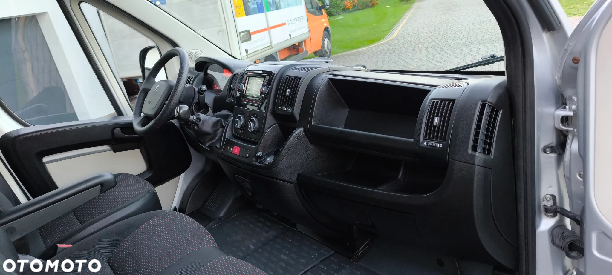 Peugeot Boxer - 17
