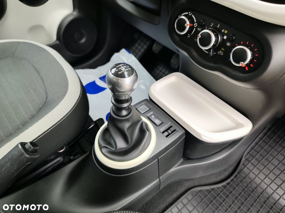 Renault Twingo ENERGY TCe 90 Intens - 29