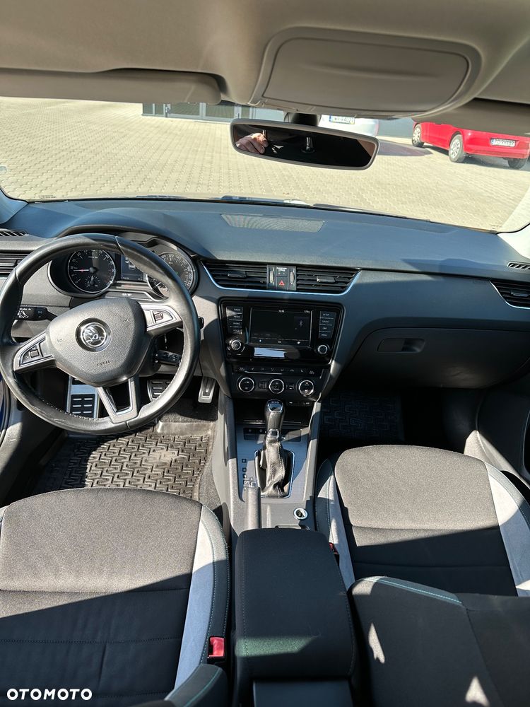 Skoda Octavia 2.0 TDI Joy DSG - 9
