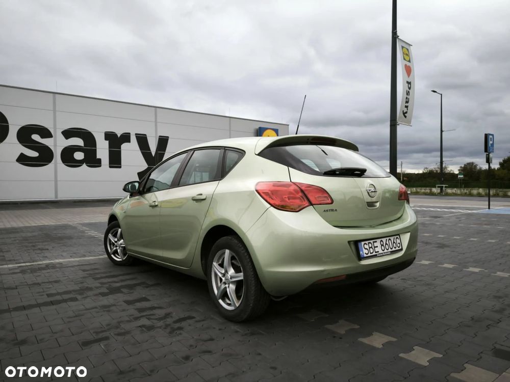 Opel Astra 1.6 Cosmo - 5