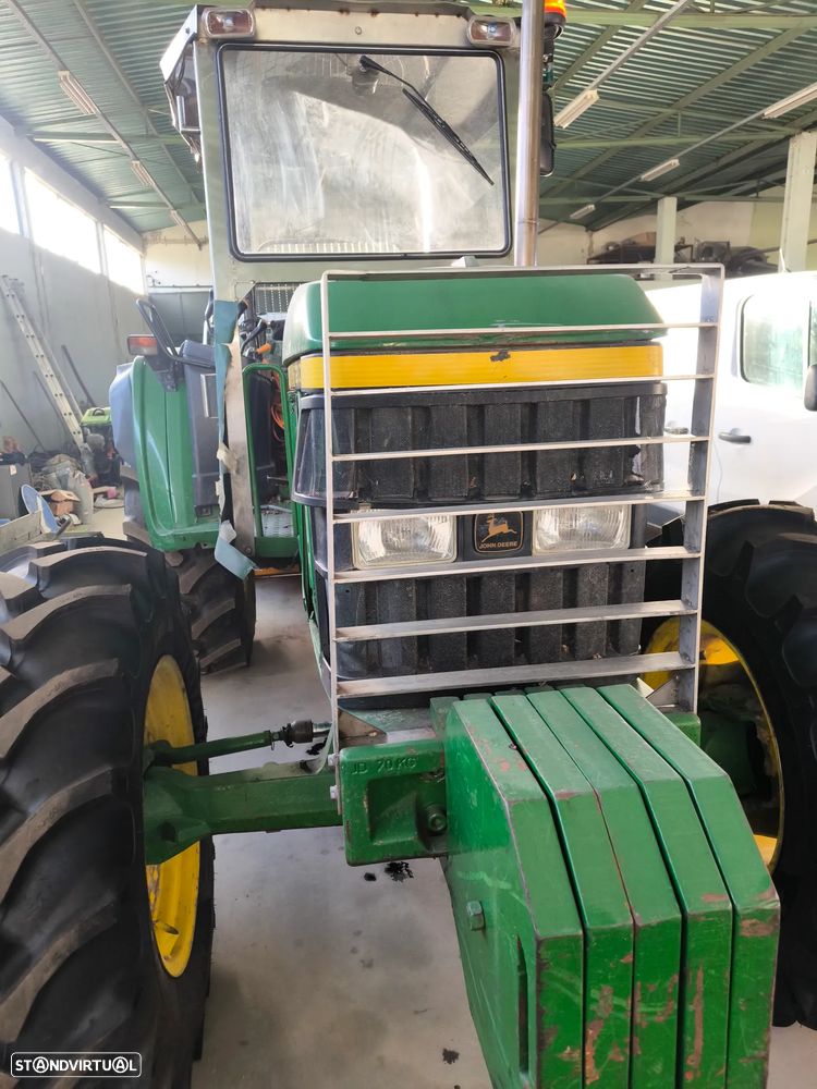 John Deere Trator - 1