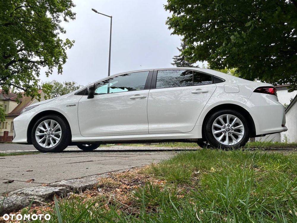 Toyota Corolla 1.8 Hybrid Comfort - 8
