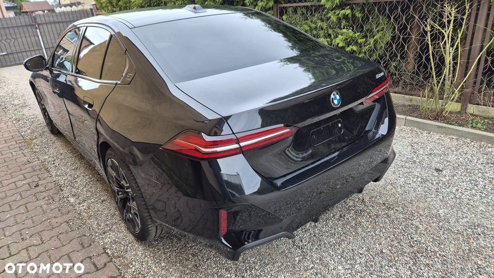 BMW Seria 5 520i GPF Business Edition sport - 17