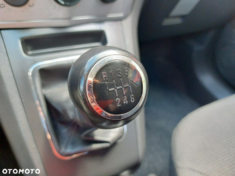 Opel Zafira - 21