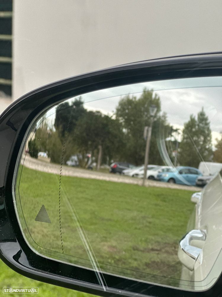 Mercedes-Benz E 300 de AMG Line - 15