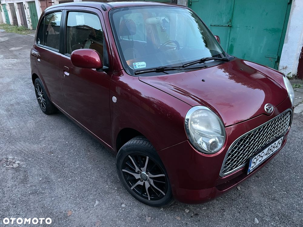 Daihatsu Trevis 1.0 - 10