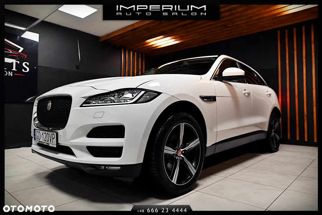 Jaguar F-Pace 2.0 i4P AWD R-Sport - 11